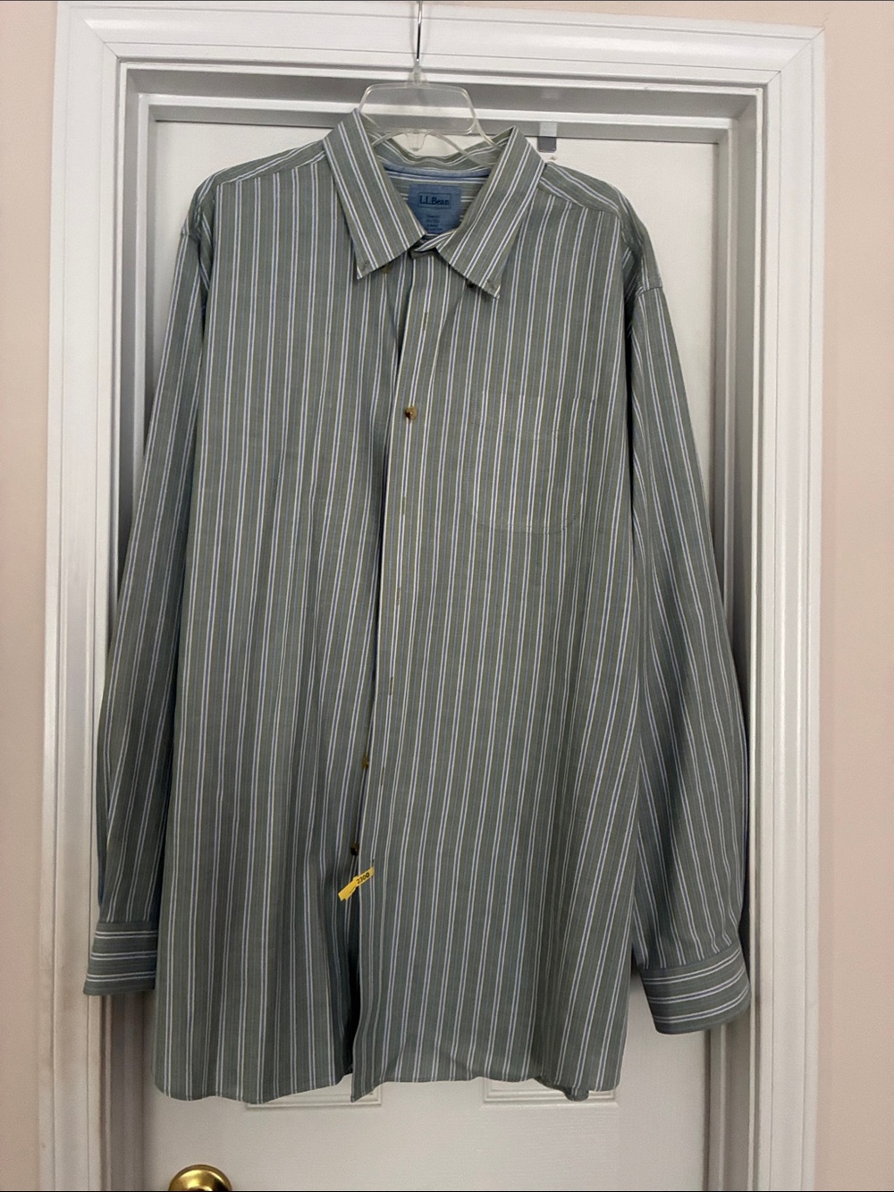 L.L. Bean Men's 2XLT Green, Blue and White Stripe Dress Shirt